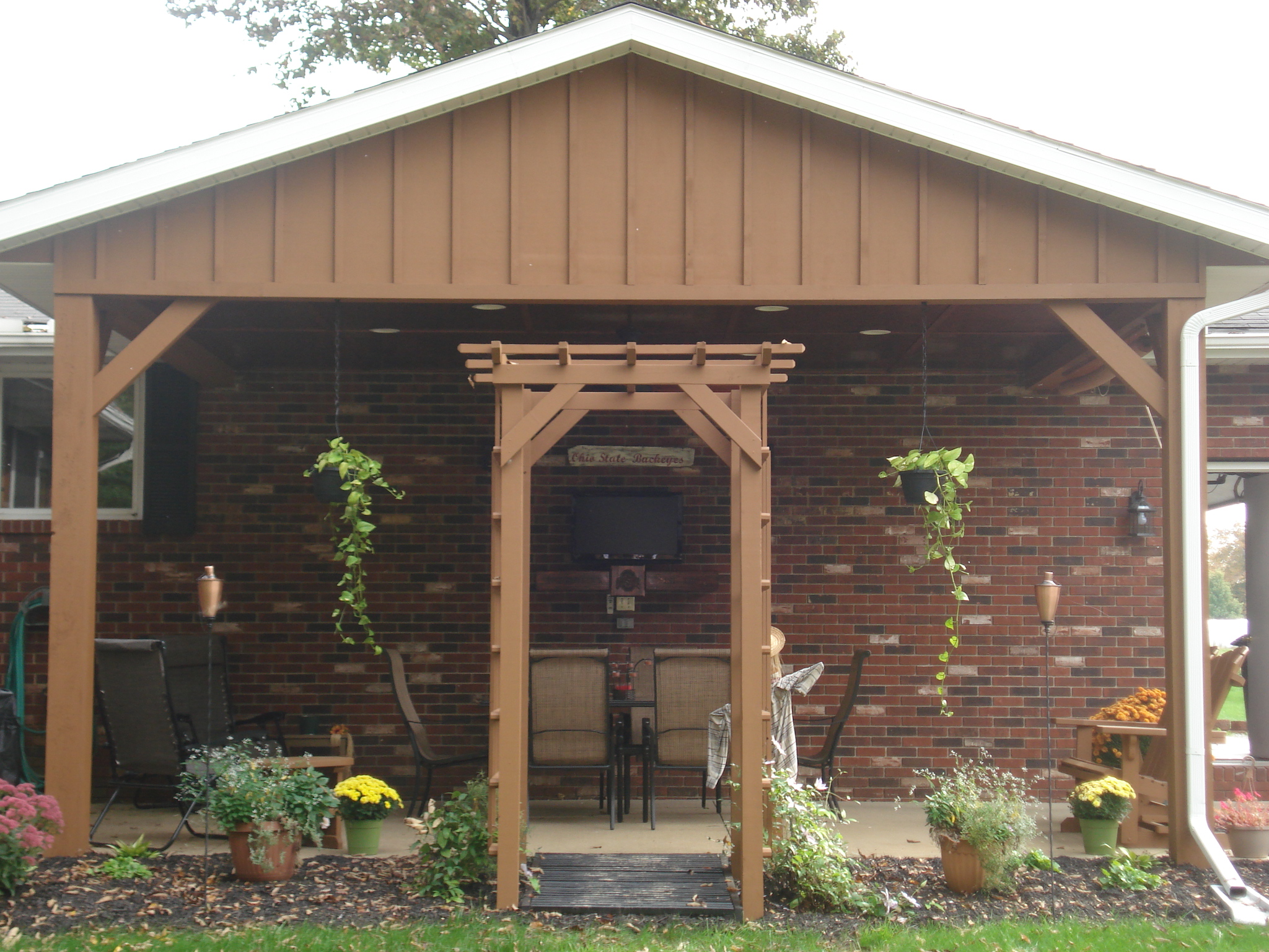 a-relaxing-place-to-hang-out_6826929463_o